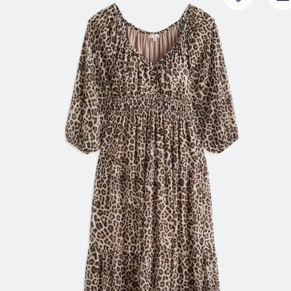 nine britton Dresses & Skirts - Nine Britton Animal Print Midi Dress
